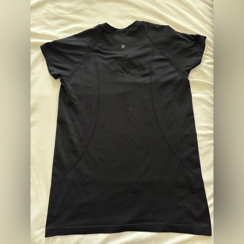 lululemon athletica Black Short Sleeve Tee